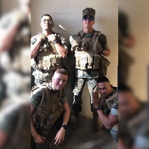 Meet your Posher, Levi